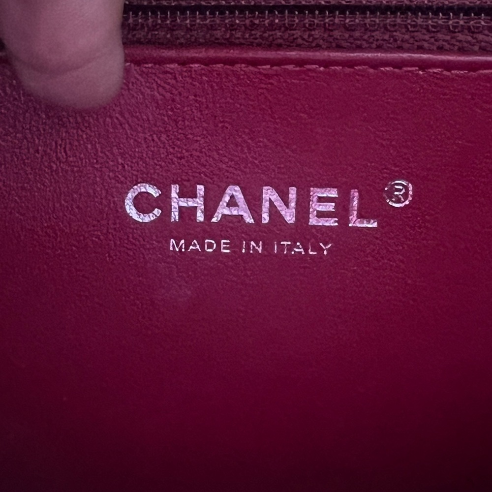 Chanel Vanity Quilted Caviar with Striped Leather - Picture 11 of 11